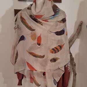 Chic Feather Print Scarf - Multicolor